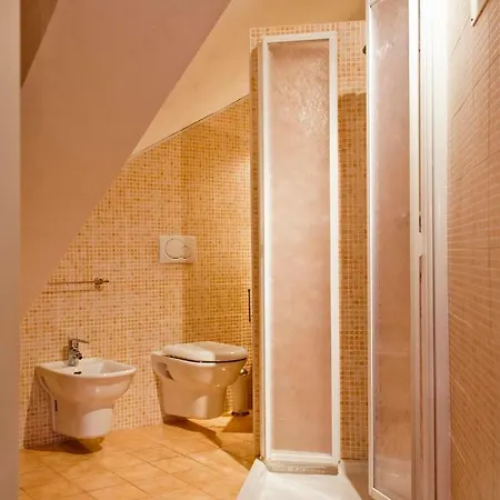 Orange Villa *