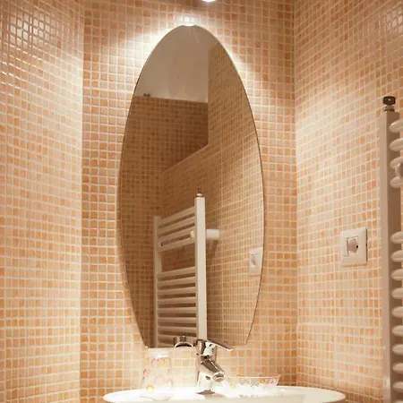 Orange Villa *